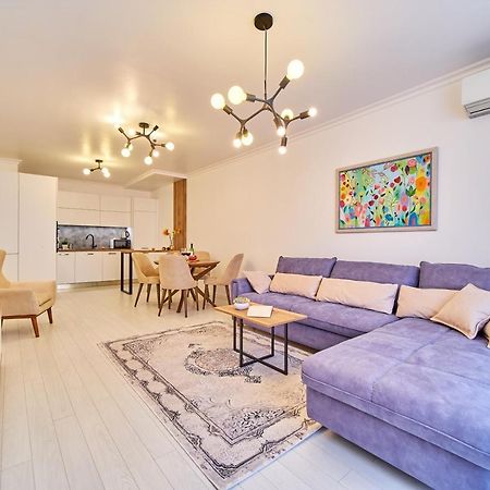 Premium Center Apartment In Grand Karavel Varna Exterior photo